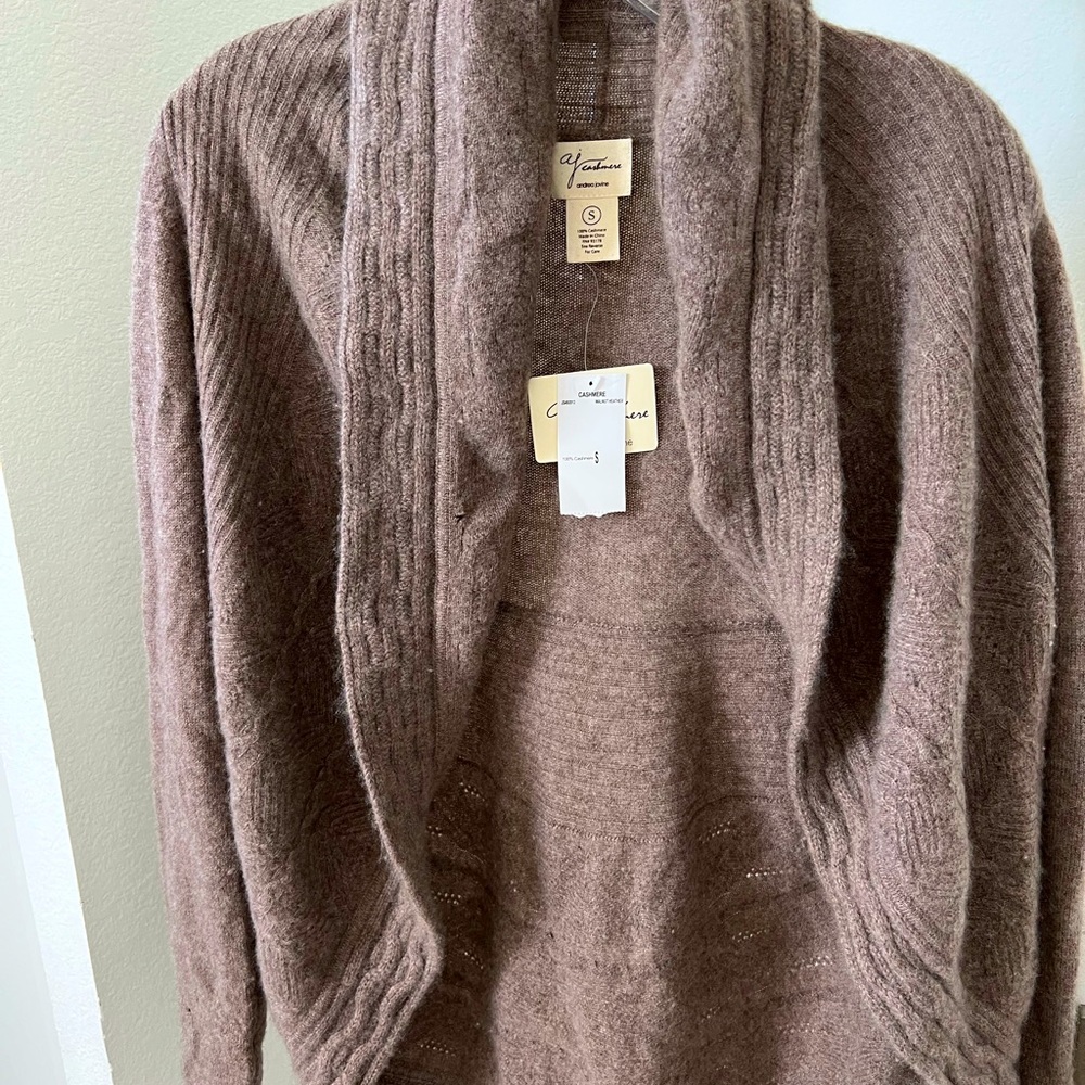 New Cashmere sweater